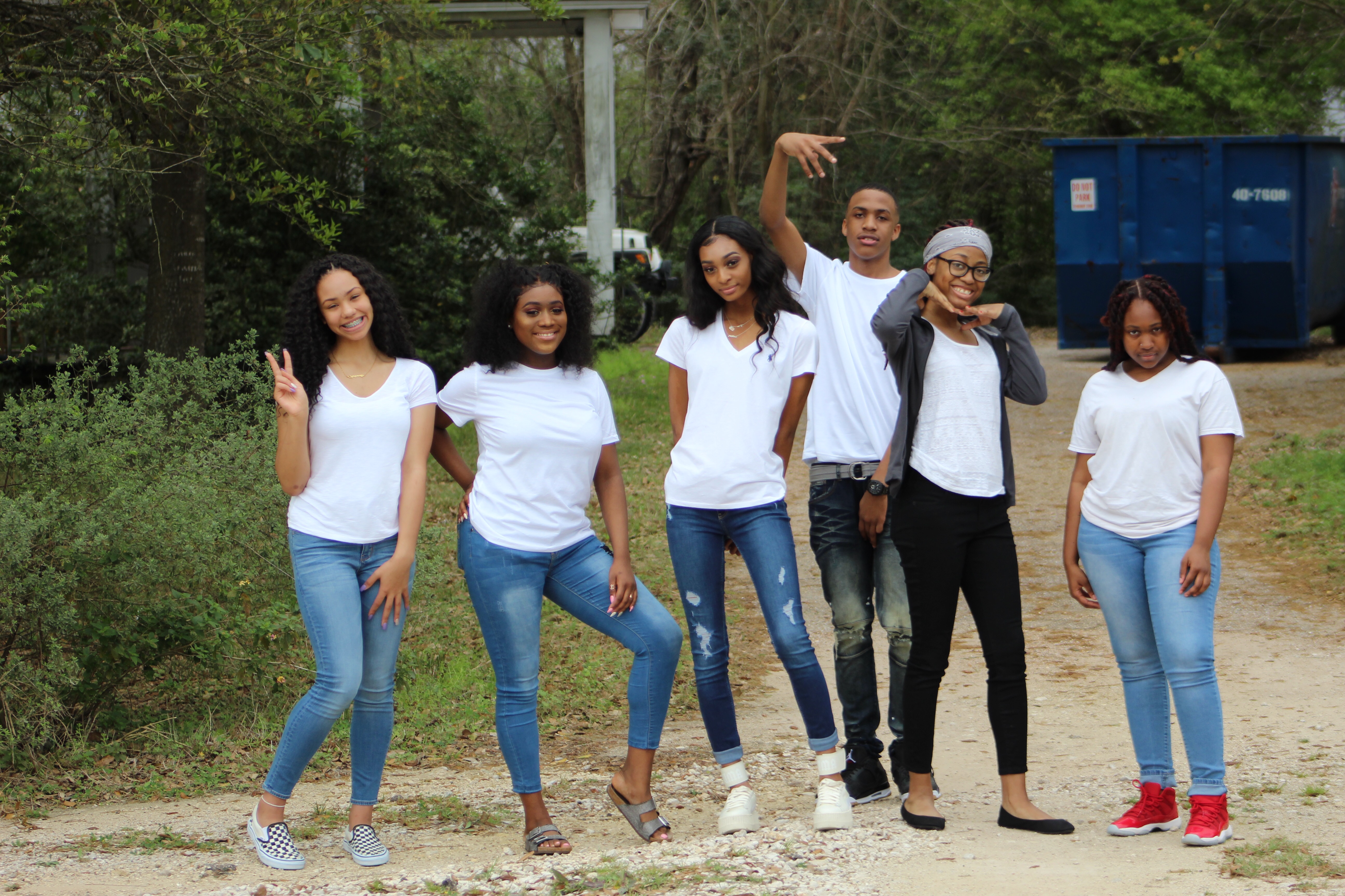 7B5149A1-6E29-43F7-B94F-3D226D3C0972